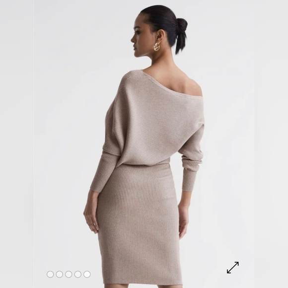 Reiss Lara Off The Shoulder Midi  Dress 0 $250 - Picture 5 of 6